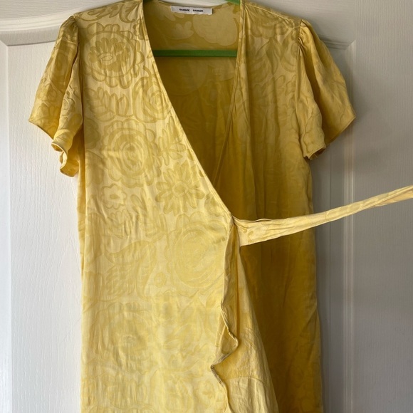 Samsoe Samsoe Adelina Tonal Jasquard Wrap Dress - Picture 5 of 11